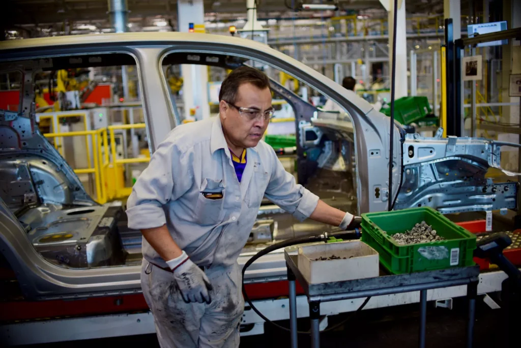 ¿Cuánto necesitará invertir el Gobierno para fabricar los autos?