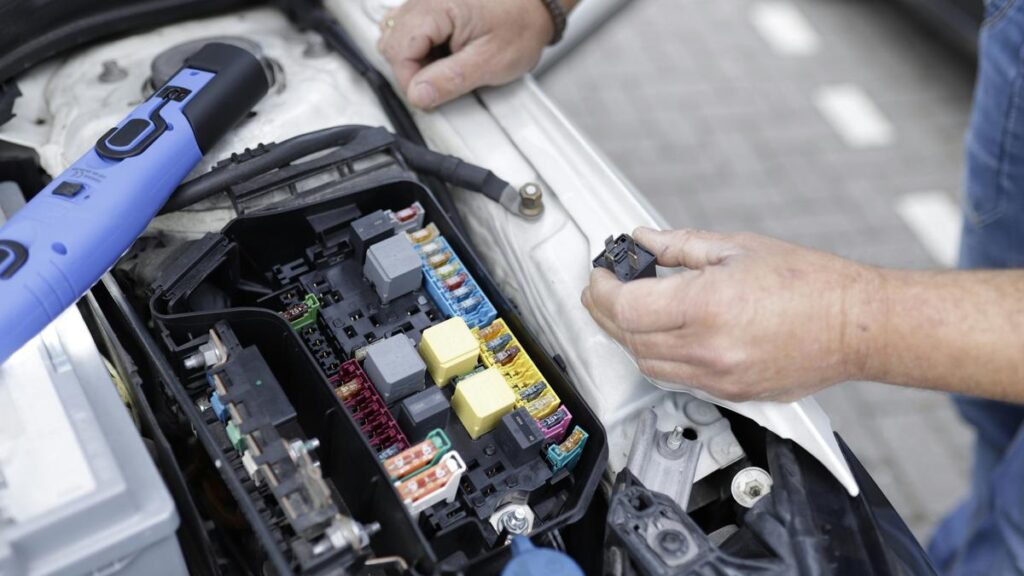 Olinea busca MX$200 millones para fabricar su minivehículo eléctrico en 2027