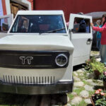 Presentan en Tlaxcala el prototipo TT1, el primer auto eléctrico solar mexicano